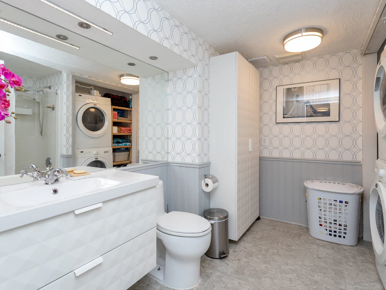 2928 Quadra Street, Victoria, BC, V8T 4G1 - 16