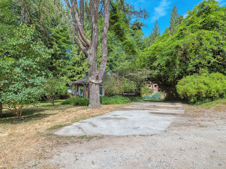 8200 Redrooffs Road, Halfmoon Bay, BC, V7Z 1E2 - 21