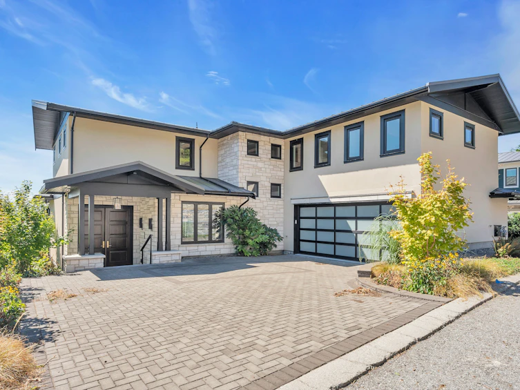 2111 Union Court, West Vancouver, BC, V7S 0B1