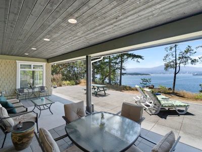 879 Canso Road - 2