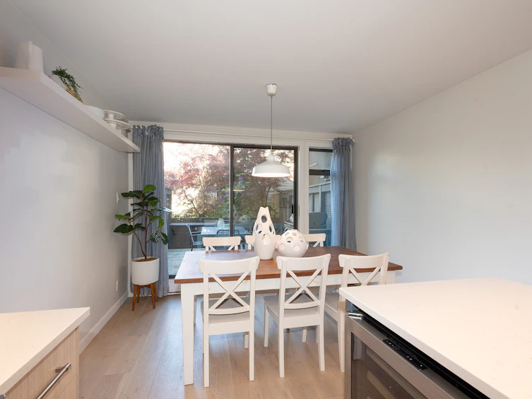 712 Millyard, Vancouver, BC, V5Z 4A1 - 6