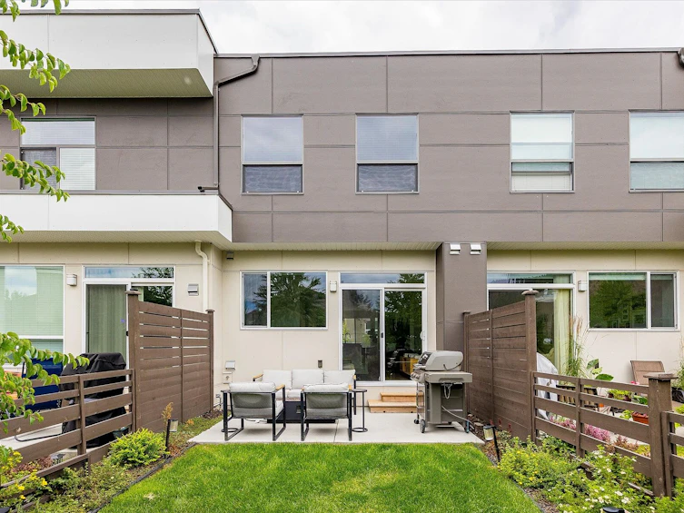 4-720 Valley Road, Kelowna, BC, V1V 0E1 - 32