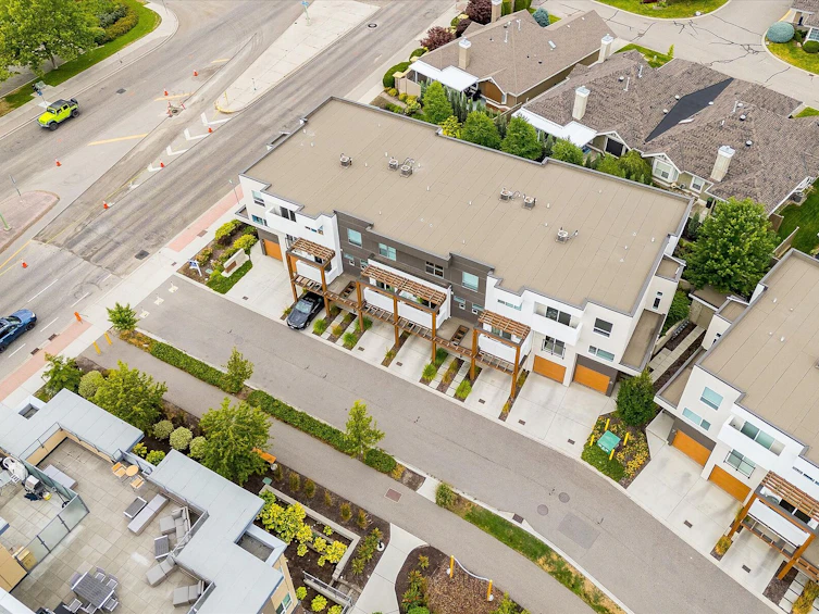 4-720 Valley Road, Kelowna, BC, V1V 0E1 - 42