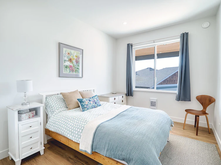 5769 Genni's Way, Sechelt, BC, V7Z 0N8 - 38