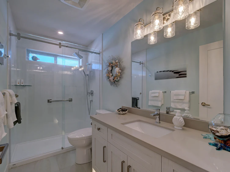 5634 Kingbird Crescent, Sechelt, BC, V7Z 0S4 - 26