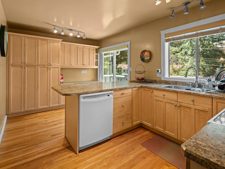 105 Rockcliffe Place, Langford, BC, V9B 5T4 - 4