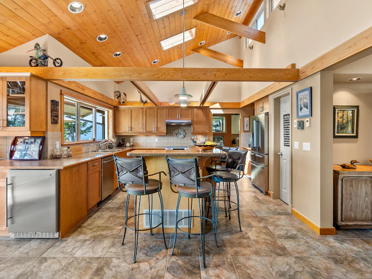 4266 Orca Road, Pender Harbour Egmont, BC, V0N 1S1 - 15