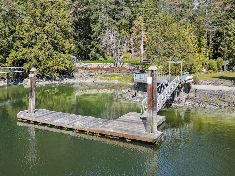 5400 Sans Souci Road, Secret Cove BC