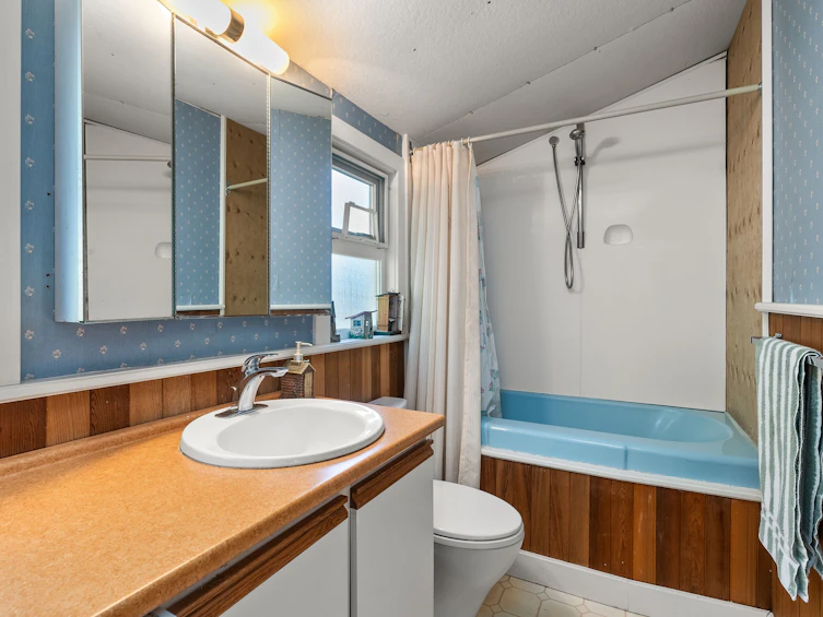 5400 Sans Souci Road, Halfmoon Bay, BC, V7Z 1B6 - 28