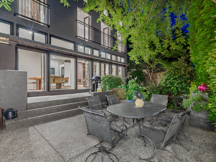 955 20th Street, West Vancouver, BC, V7V 3Z2