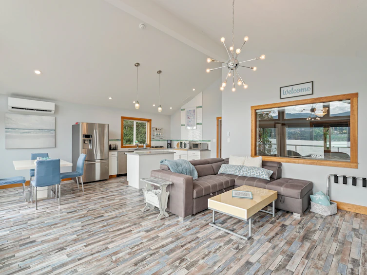 11680 Fairtide Road, Ladysmith, BC, V0R 2E0 - 52