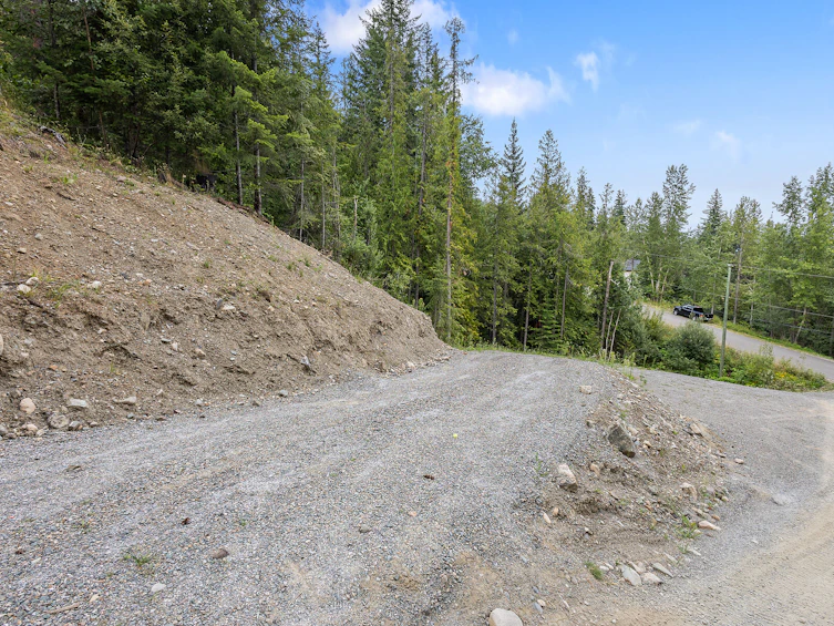 7249 Anglemont Way, Anglemont, BC, V0E 1M8 - 64
