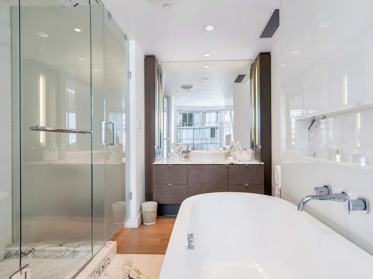 1601-1499 W Pender Street, Vancouver, BC, V6G 0A7 - 24