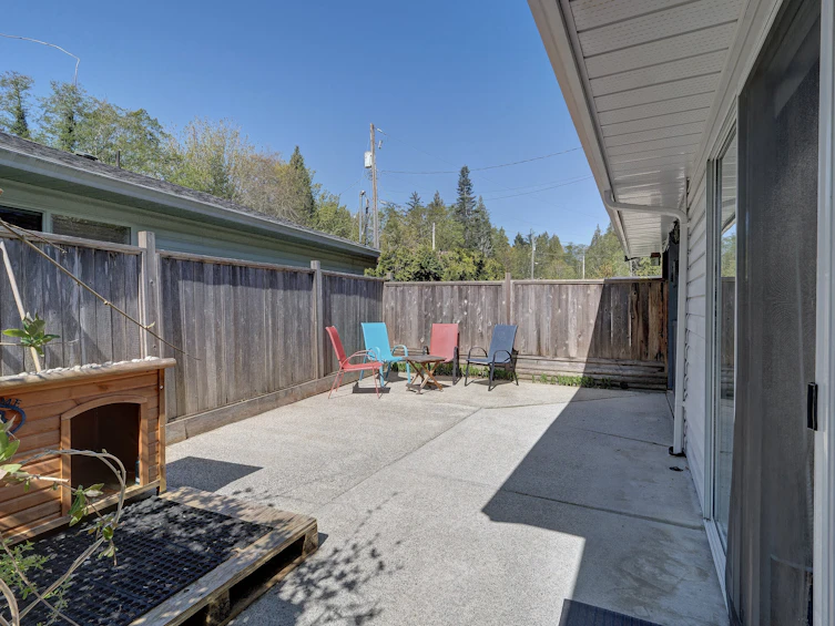 6557 Bjorn Place, Sechelt, BC, V7Z 0T4 - 39