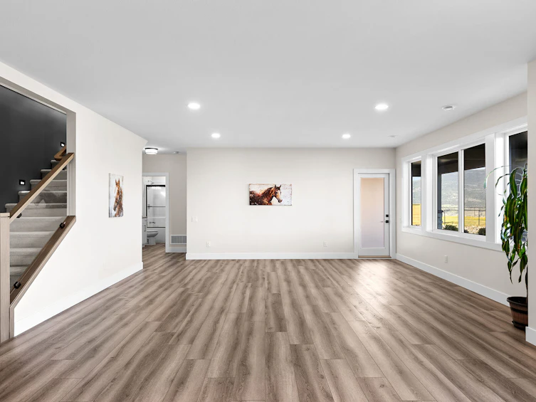 17511 Sanborn Street, Summerland, BC, V0H 1Z3 - 44