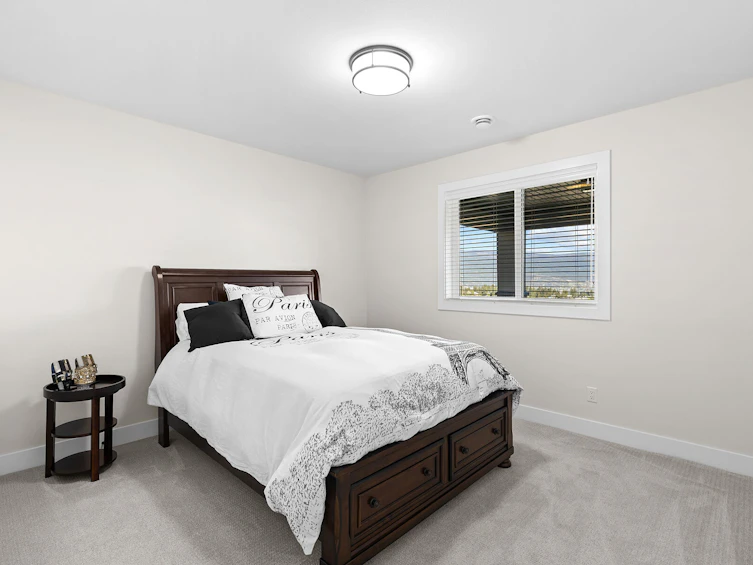 17511 Sanborn Street, Summerland, BC, V0H 1Z3 - 45