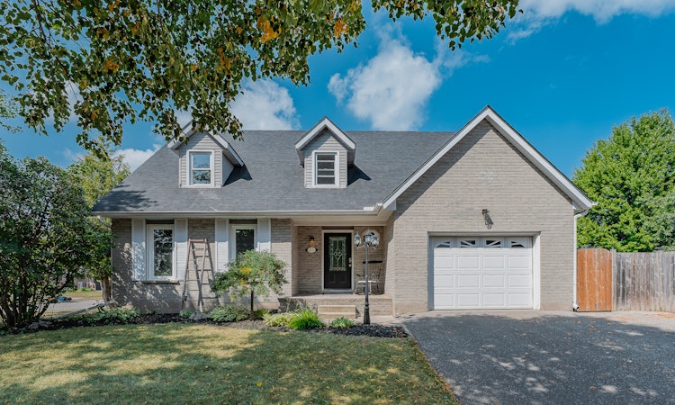 154 Covington Crescent