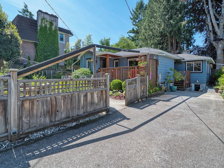 4631 Whitaker Road, Sechelt, BC, V7Z 0E4 - 37