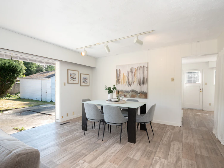 1150 Silverwood Crescent, North Vancouver, BC, V7P 1J1 - 11