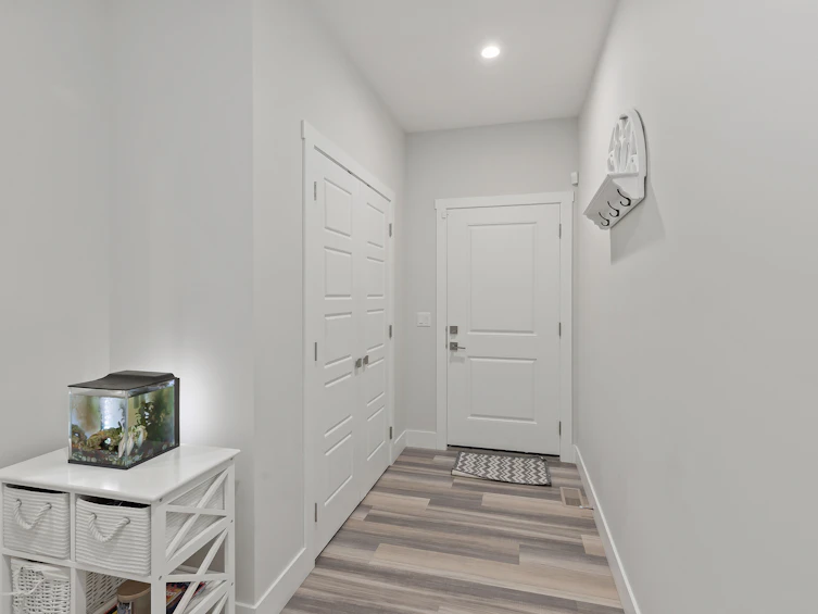 1064 Lawson Avenue, Kelowna, BC, V1Y 6T4 - 15