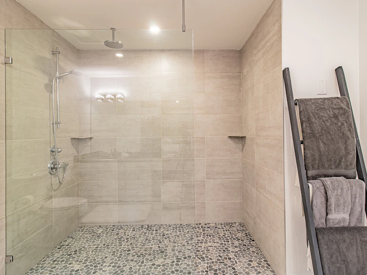 1671 Lindsay Drive, Kelowna, BC, V1V 2P7 - 34