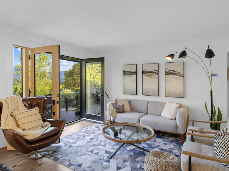 1671 Lindsay Drive, Kelowna, BC, V1V 2P7 - 6
