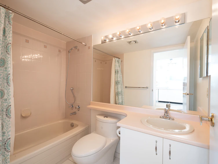 501-2203 Bellevue Avenue, West Vancouver, BC, V7V 4V7 - 21