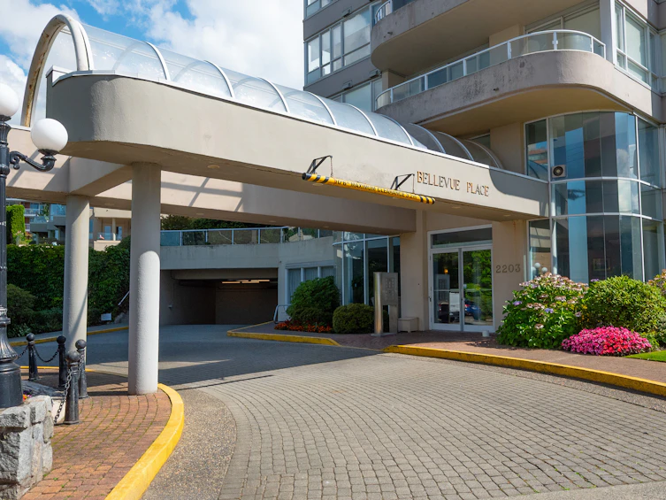 501-2203 Bellevue Avenue, West Vancouver, BC, V7V 4V7 - 2