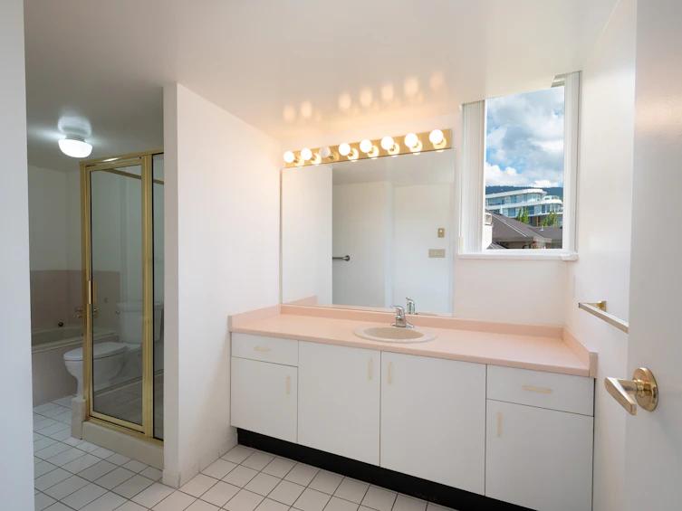 501-2203 Bellevue Avenue, West Vancouver, BC, V7V 4V7 - 17