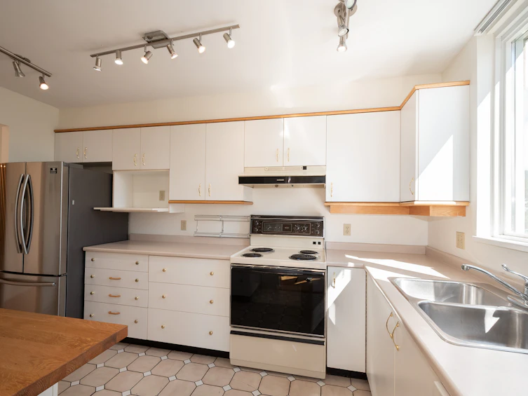 501-2203 Bellevue Avenue, West Vancouver, BC, V7V 4V7 - 13