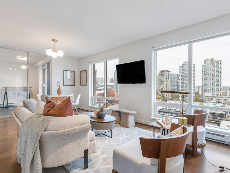 1003 - 1055 Homer Street, Vancouver BC V6B 1G3