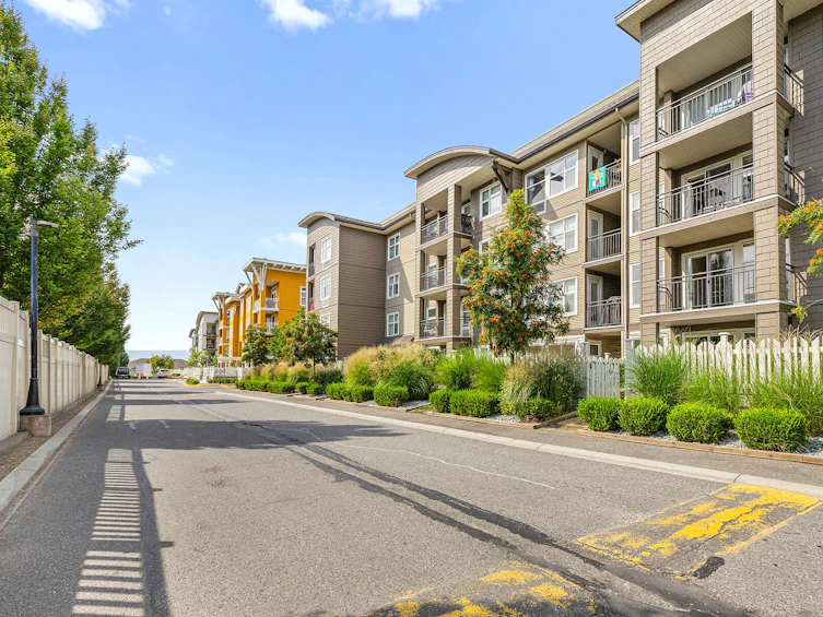 108-533 Yates Road, Kelowna, BC, V1V 2T7