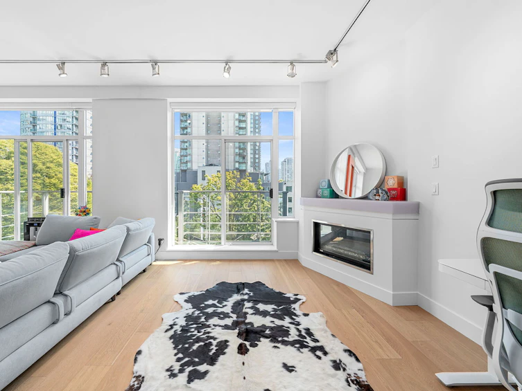 405-535 Smithe Street, Vancouver, BC, V6B 0H2 - 2