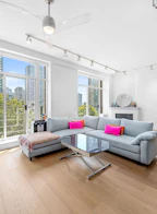 535 Smithe Street 405