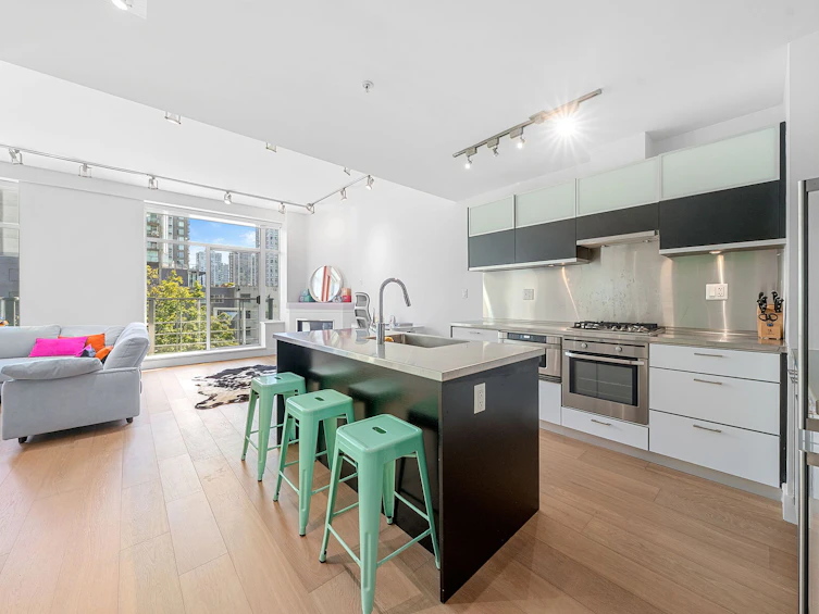 405-535 Smithe Street, Vancouver, BC, V6B 0H2 - 3