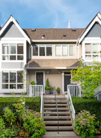 1015 Lynn Valley Road 6