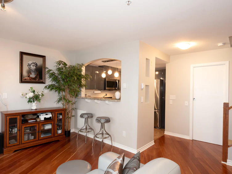 1015 Lynn Valley 6 Road, North Vancouver, BC, V7J 1Z6 - 11