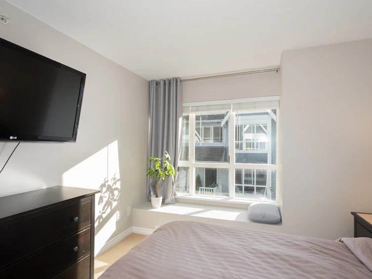 1015 Lynn Valley 6 Road, North Vancouver, BC, V7J 1Z6 - 20