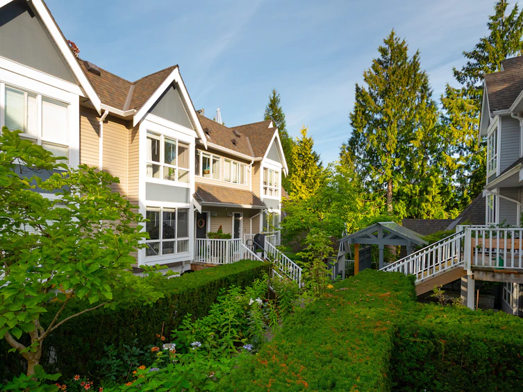 1015 Lynn Valley 6 Road, North Vancouver, BC, V7J 1Z6 - 37