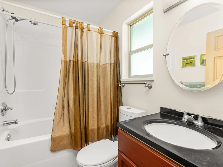 1372 Gower Point Road, Gibsons, BC, V0N 1V3 - 19