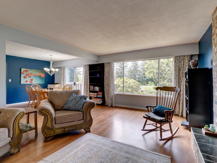 5218 Radcliffe Road, Sechelt, BC, V7Z 0C1 - 9