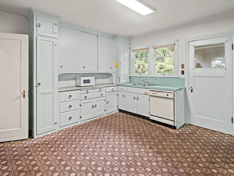 3375 Weald Road, Oak Bay, BC, V8R 6E4 - 14