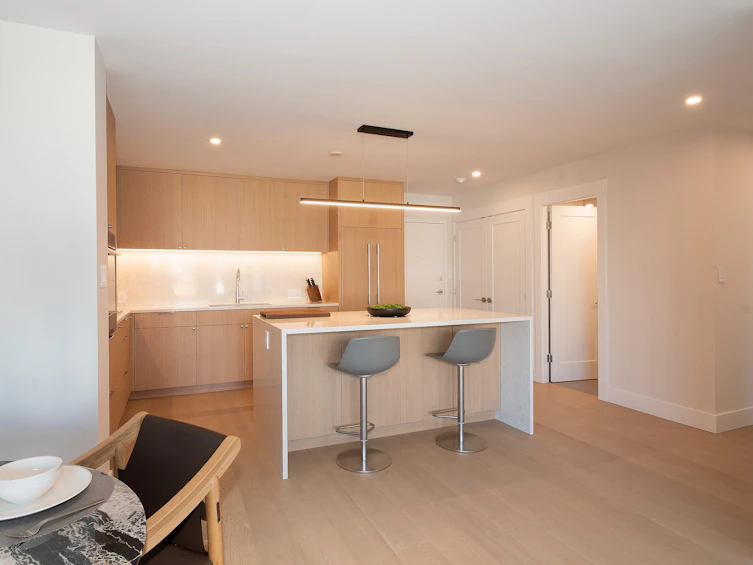 902-1860 Robson Street, Vancouver, BC, V6G 3C1 - 4