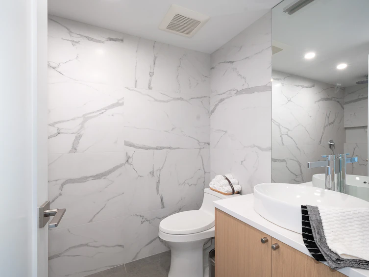 902-1860 Robson Street, Vancouver, BC, V6G 3C1 - 24