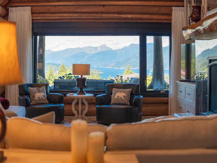 6316 Crowston Road, Sechelt, BC, V7Z 0L1 - 11