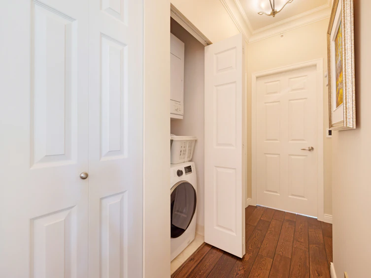 302-160 W Keith Road, North Vancouver, BC, V7M 3M2 - 15
