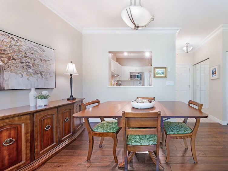 302-160 W Keith Road, North Vancouver, BC, V7M 3M2 - 10