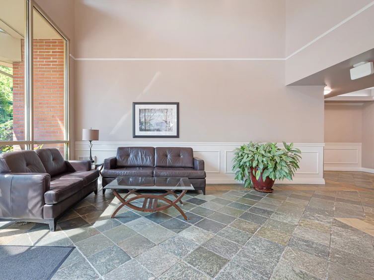302-160 W Keith Road, North Vancouver, BC, V7M 3M2 - 16