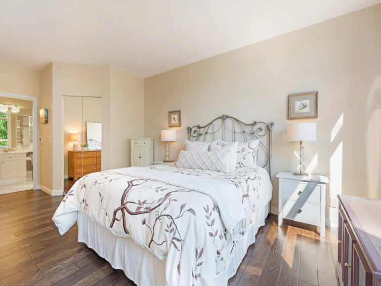 302-160 W Keith Road, North Vancouver, BC, V7M 3M2 - 21