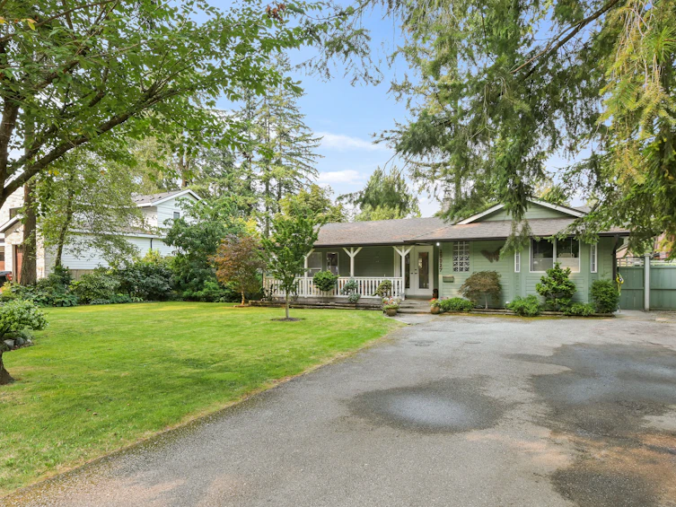 19927 37 Avenue, Langley, BC, V3A 2S4 - 2